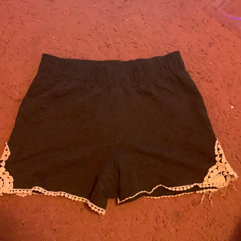 shorts - Picture 1 of 2